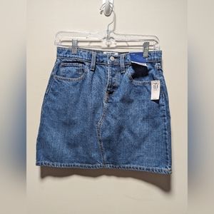 Old Navy girls denim skirt